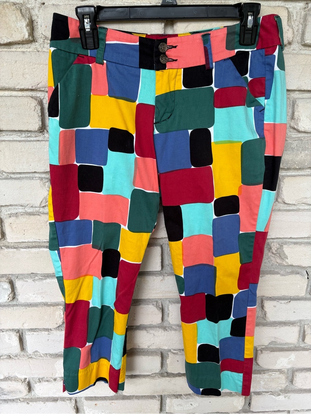 Ladies Loudmouth Vibrant Multicolor Geometric Crop Pants usually for golf